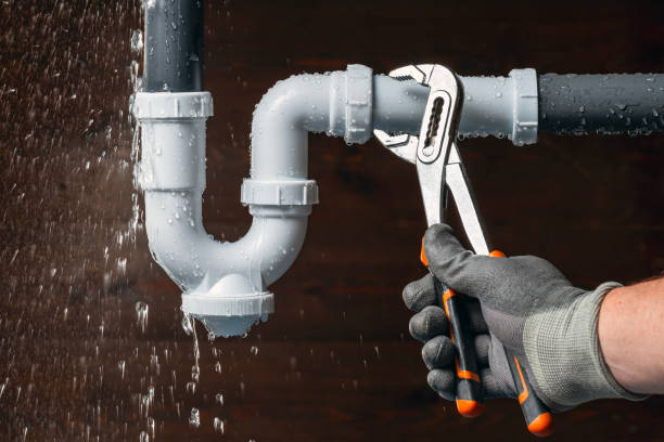 Professional Gas Line Repair technician working in Crystal Beach, FL